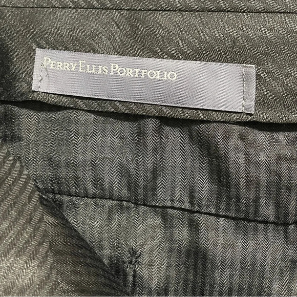 Perry Ellis Portfolio Espresso Brown Grey Pinstripe Trousers 30x32 - Picture 5 of 5